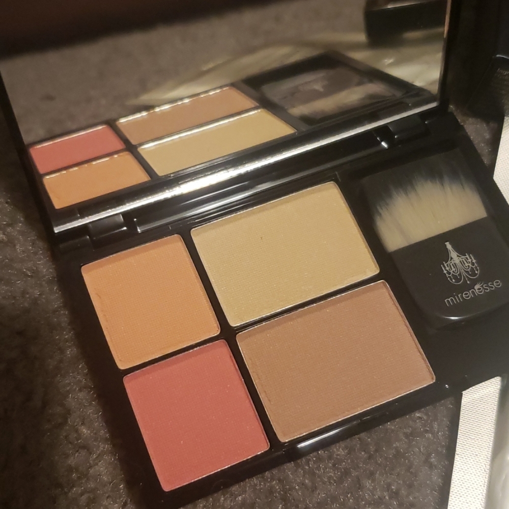 Mirenesse Australia organic blush palette